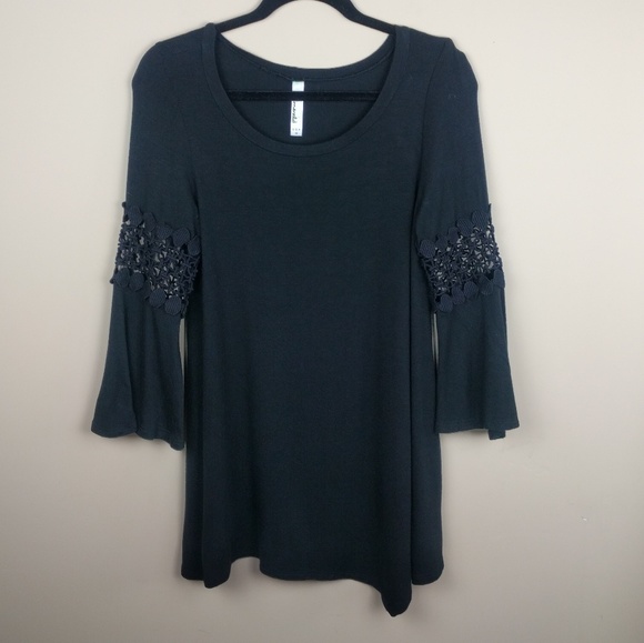 Emerald Tops - Black Tunic Victorian Sleeves Lace Crochet 3/4 Bel